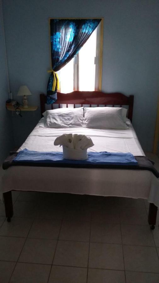 Chapito'S Apartment 2 Caye Caulker Extérieur photo